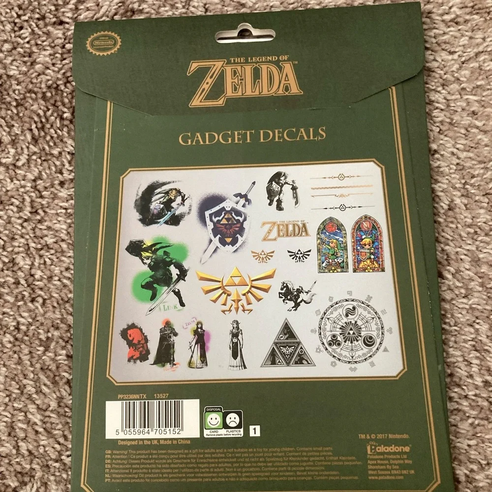 The Legend of Zelda Set of Removable Gadget Decals Hyrule NEW Sealed Full Set